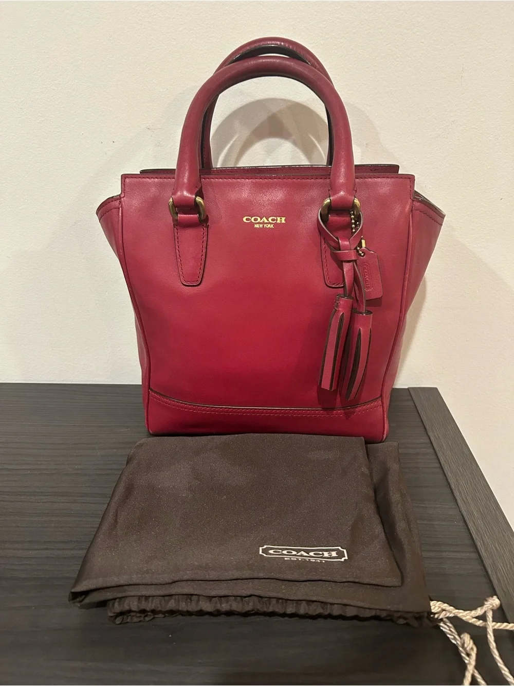 Coach Legacy Mini Tanner leather crossbody satchel in burgundy EUC